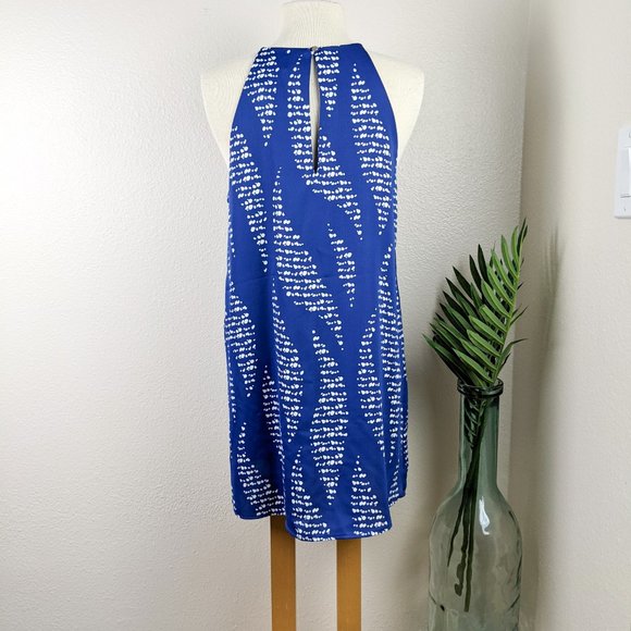 Get 2 dresses for the price of 1! Fab'rik Printed Halter Keyhole Dresses L. - Picture 2 of 15